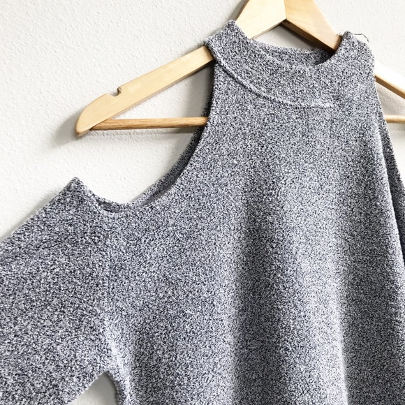 Reformation Sweaters - Reformation : Gray Cold Shoulder Top Sz XS